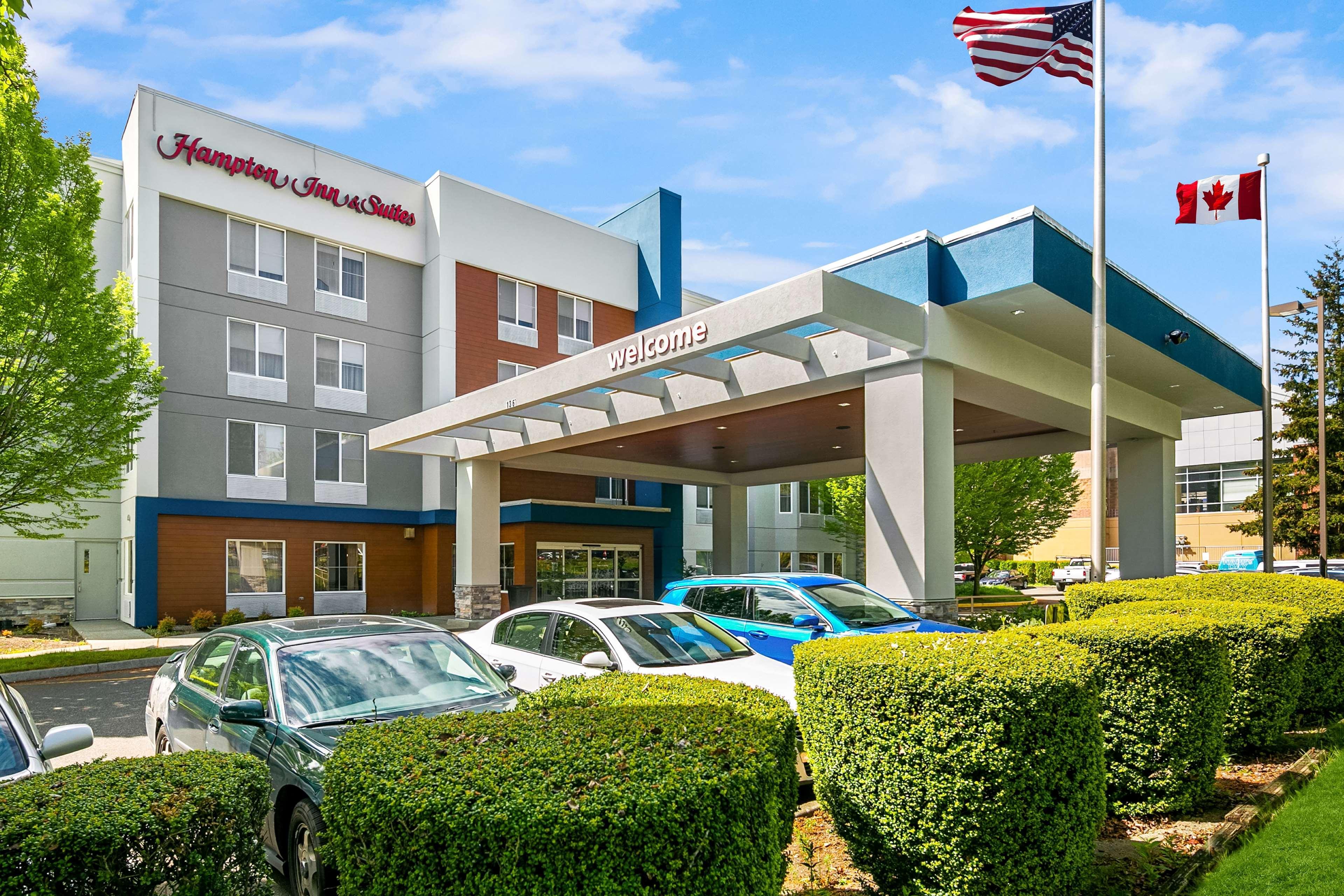 Hampton Inn & Suites Seattle North/Lynnwood Exterior foto