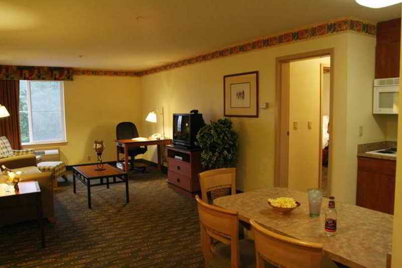 Hampton Inn & Suites Seattle North/Lynnwood Habitación foto